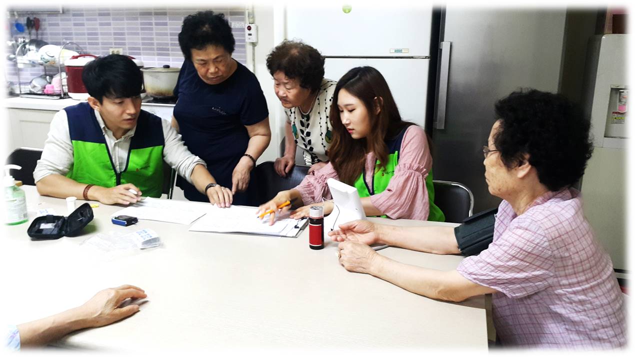 7월 1차 경로당 방문진료 진행하였어요~