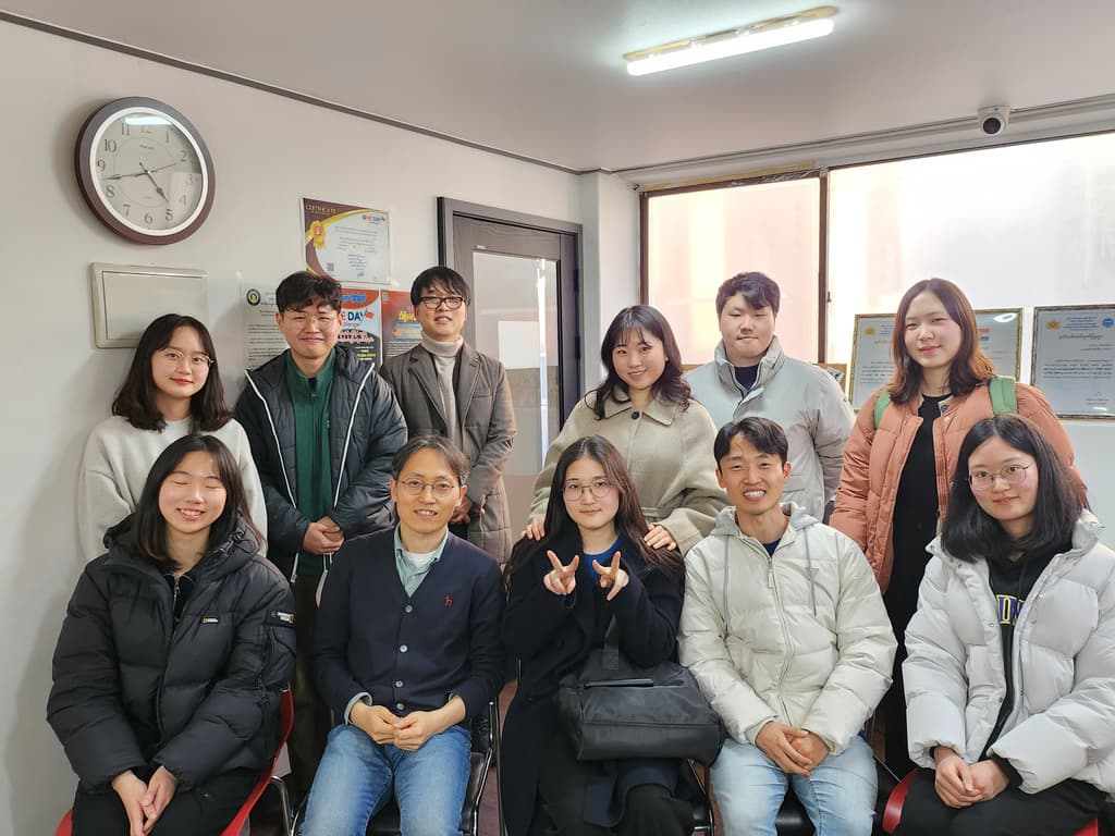 2024년 3월 이주민 무료진료팀  단체사진