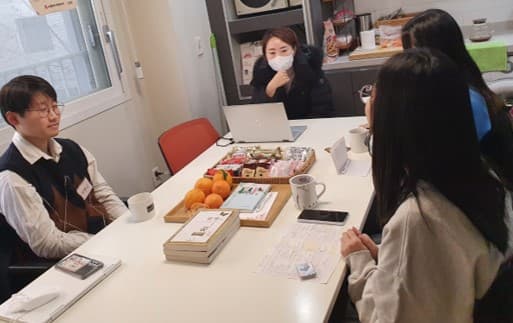 한의사 김수진 선생님 강의 진행