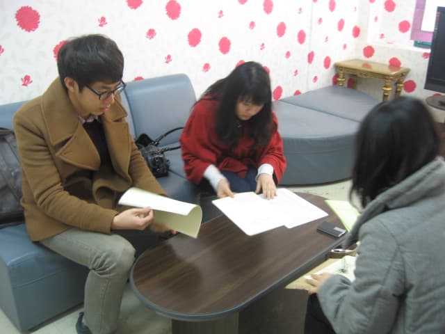 2011 강북구 보건소 공부방 건강검진(2011년 2월 23일) 자원봉사자와 함께