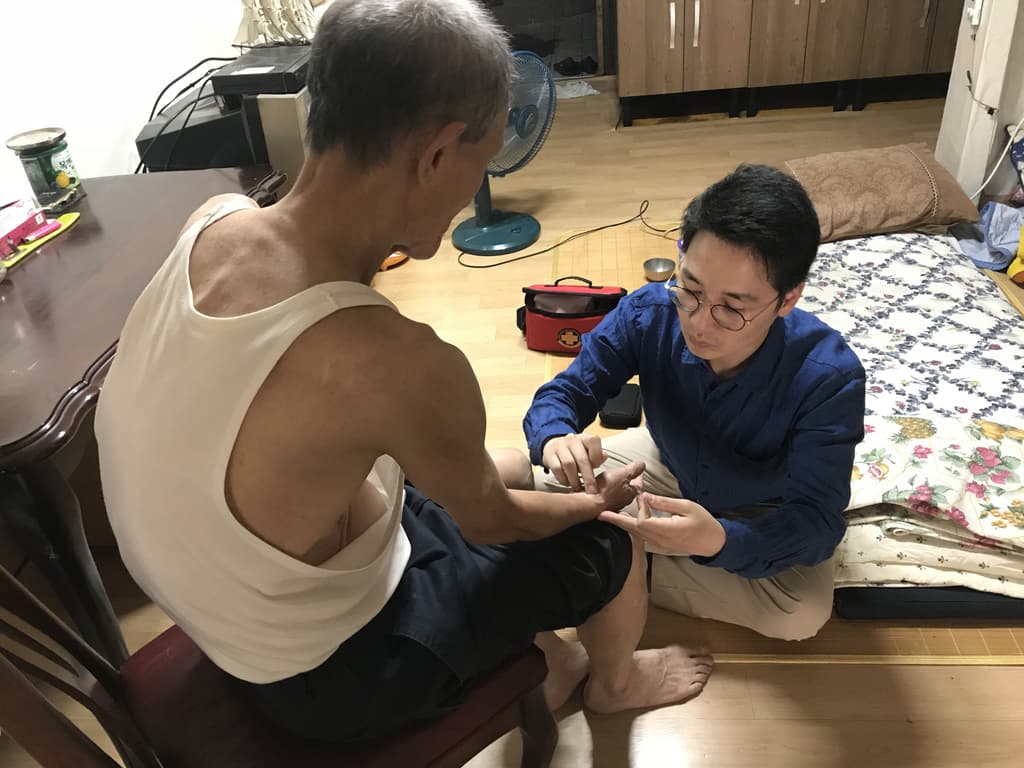 김OO어르신 댁 방문