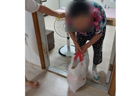 추석 후원물품 전달