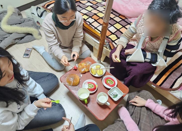 2025년 12월 어르신 가정방문