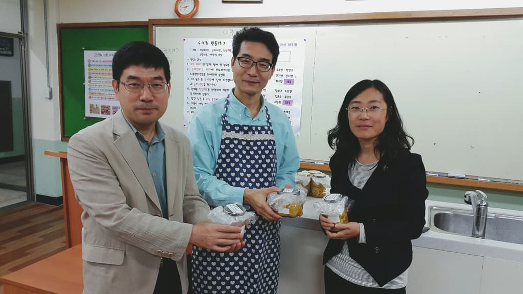 번동중학교 교사동아리 기증