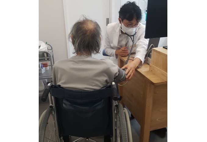 어르신 병원동행