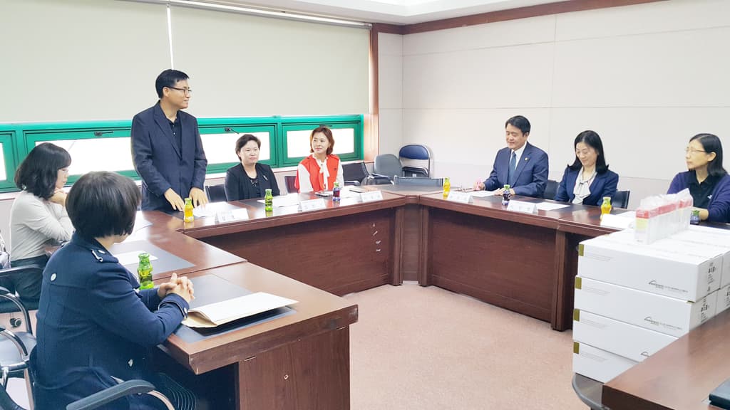 2015년 도봉·강북구 약사회 지역아동센터 아동 의약품 전달