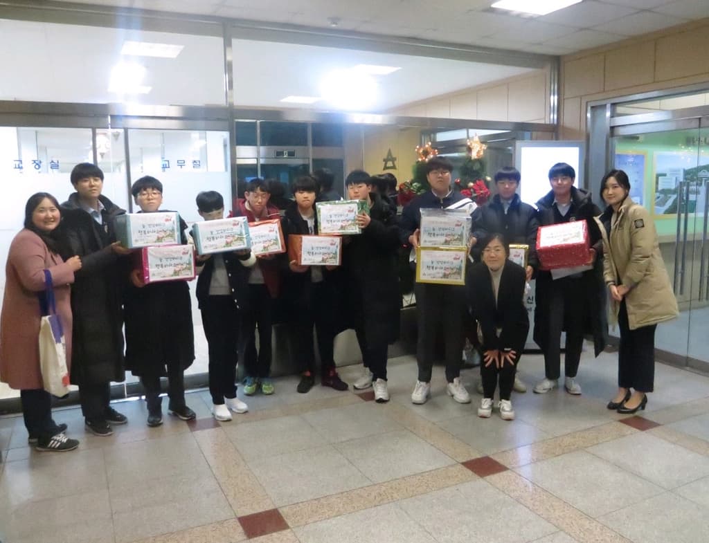 신일중학교 몰래산타